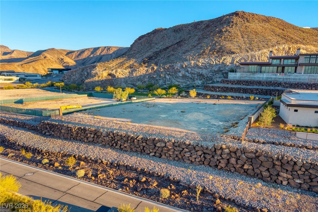 7 Stonecutter Court Henderson NV 89012