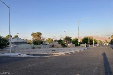 200 N 18th Street Las Vegas NV 89101