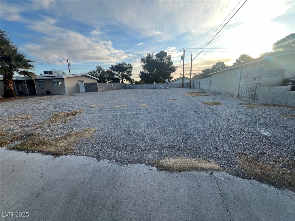 508 Saylor Way Las Vegas NV 89107