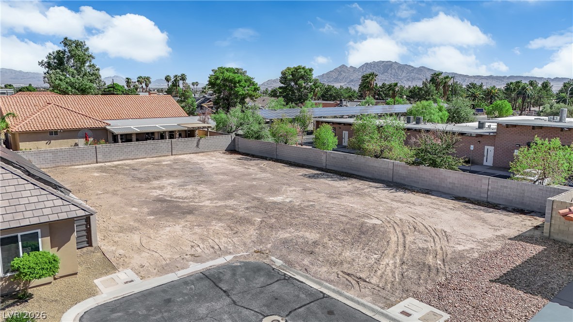 3742 Canary Palm Court Las Vegas NV 89121