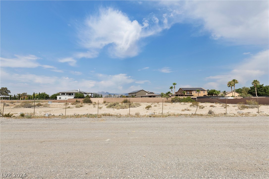 5835 Calverts Street Las Vegas NV 89130