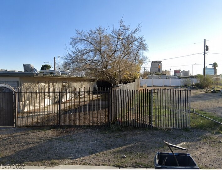 211 Jackson Avenue Las Vegas NV 89106