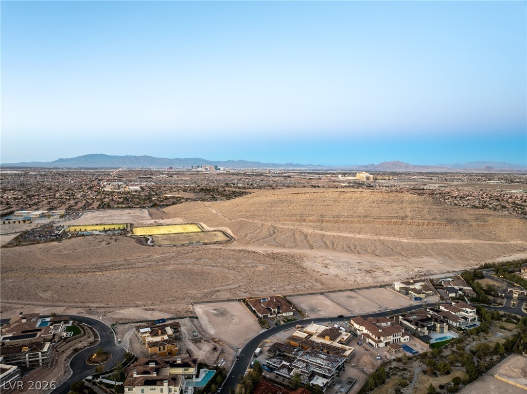 27 Olympia Canyon Way Las Vegas NV 89141