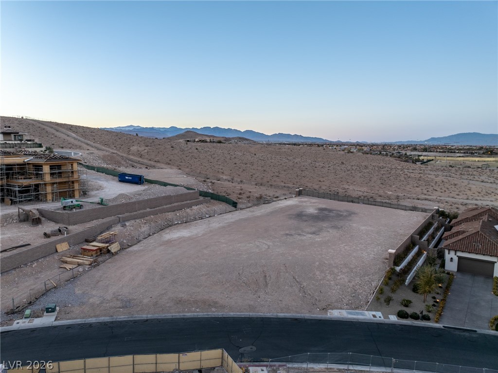 27 Olympia Canyon Way Las Vegas NV 89141