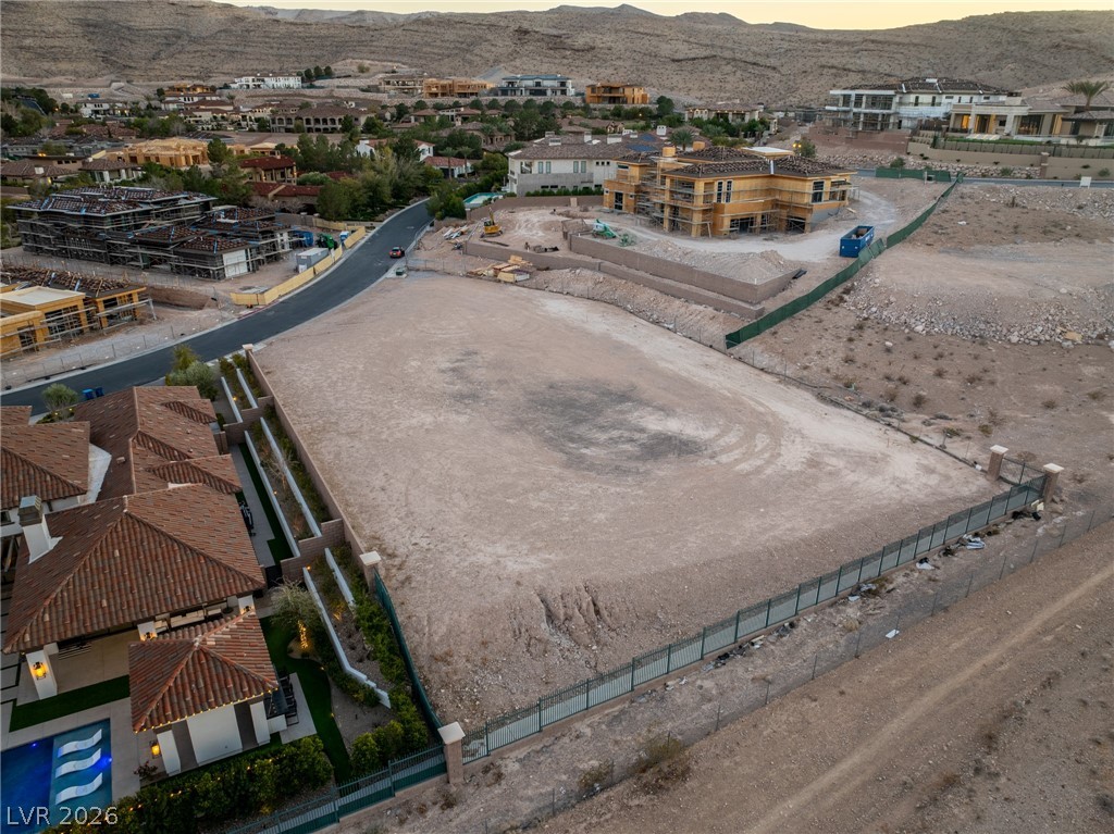 27 Olympia Canyon Way Las Vegas NV 89141