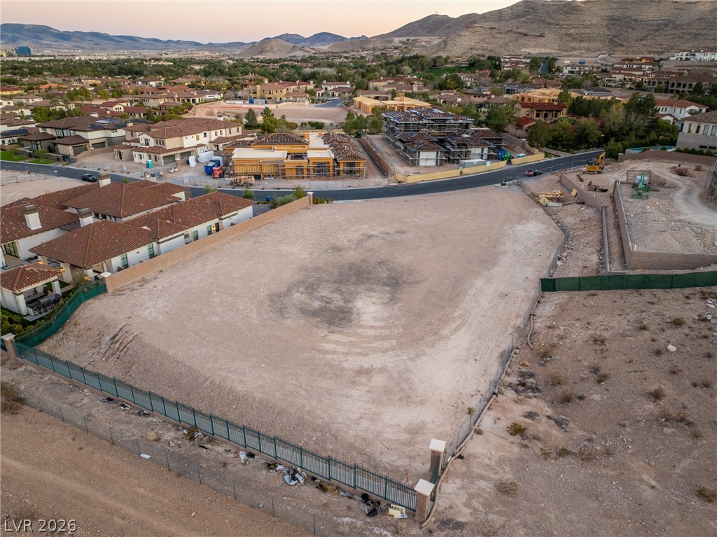 27 Olympia Canyon Way Las Vegas NV 89141