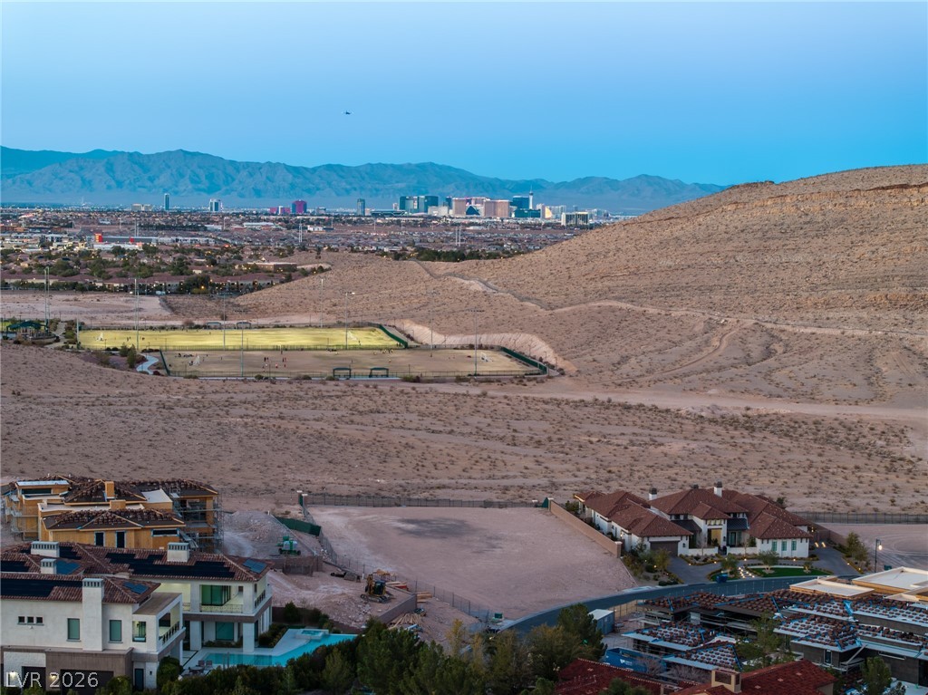 27 Olympia Canyon Way Las Vegas NV 89141