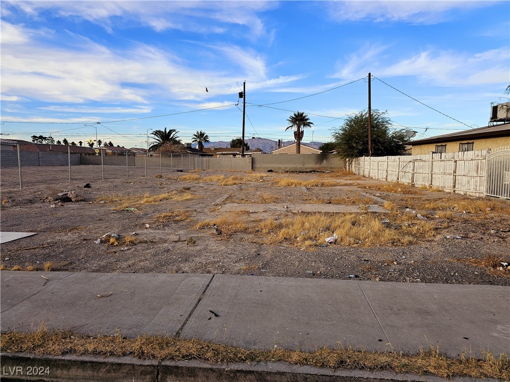 1436 Hart Avenue Las Vegas NV 89106