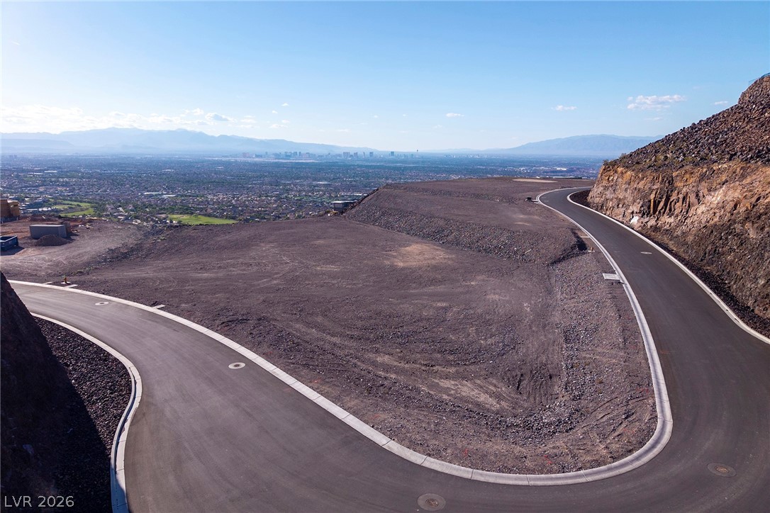 527 Rock Peak Drive Henderson NV 89012