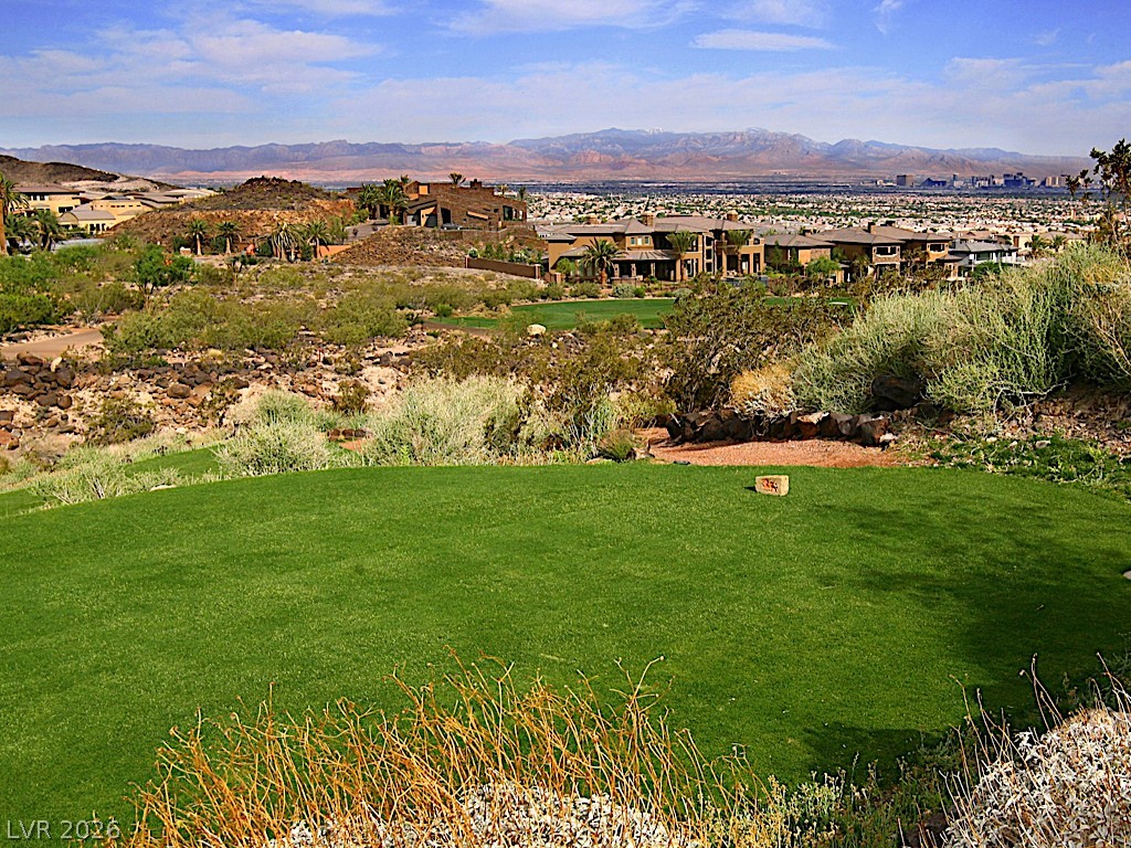 527 Rock Peak Drive Henderson NV 89012