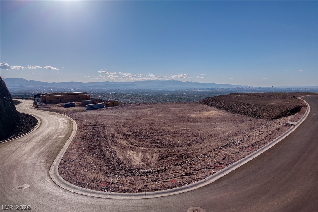 527 Rock Peak Drive Henderson NV 89012