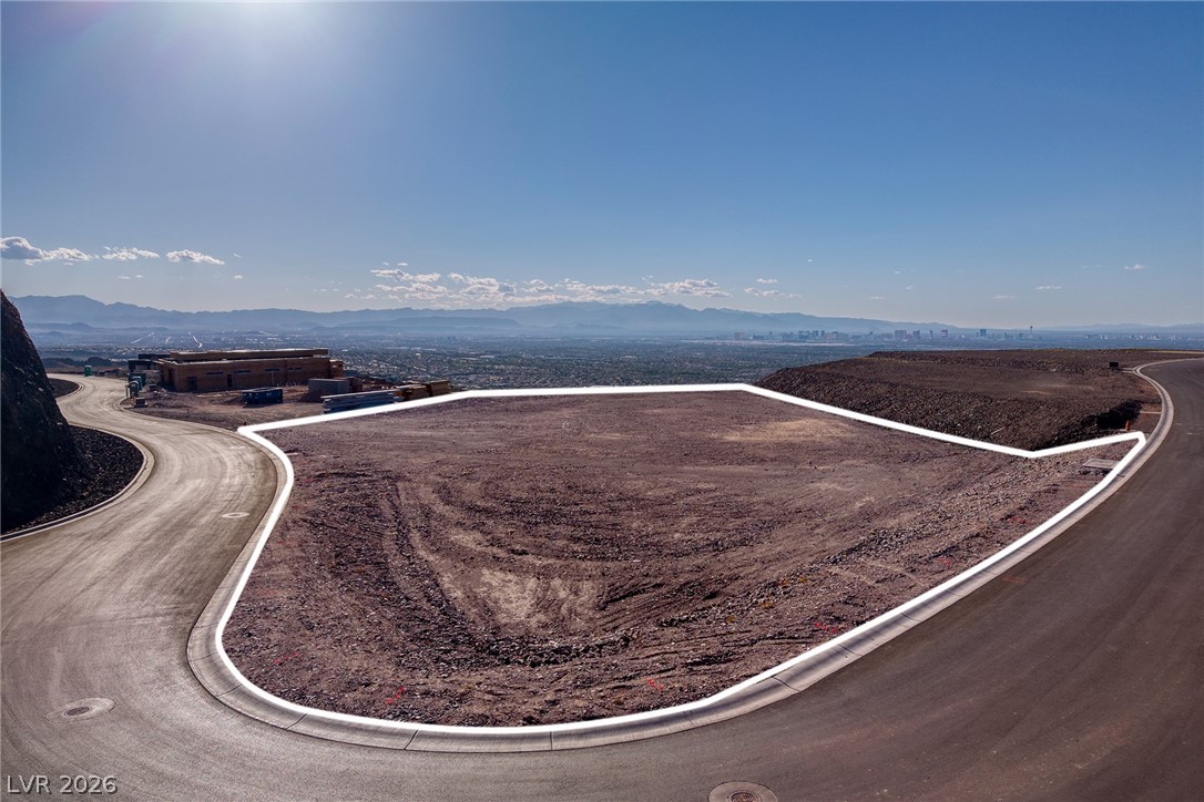 527 Rock Peak Drive Henderson NV 89012