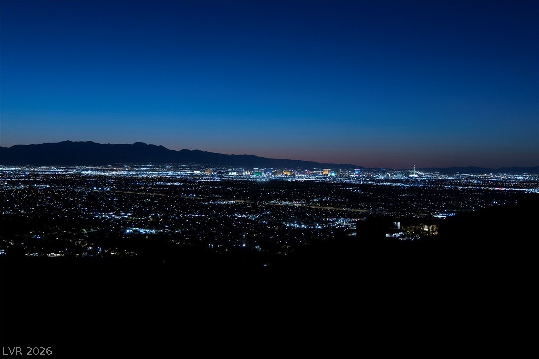 527 Rock Peak Drive Henderson NV 89012