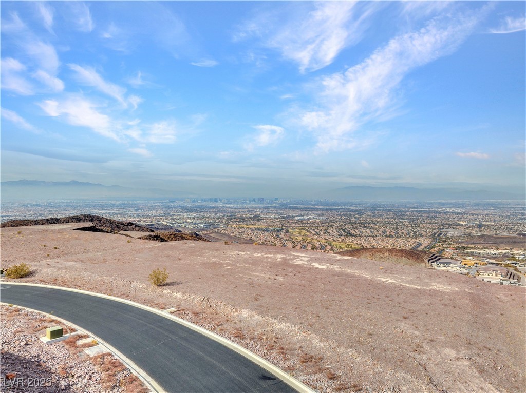 94 Cloudrock Court Henderson NV 89012