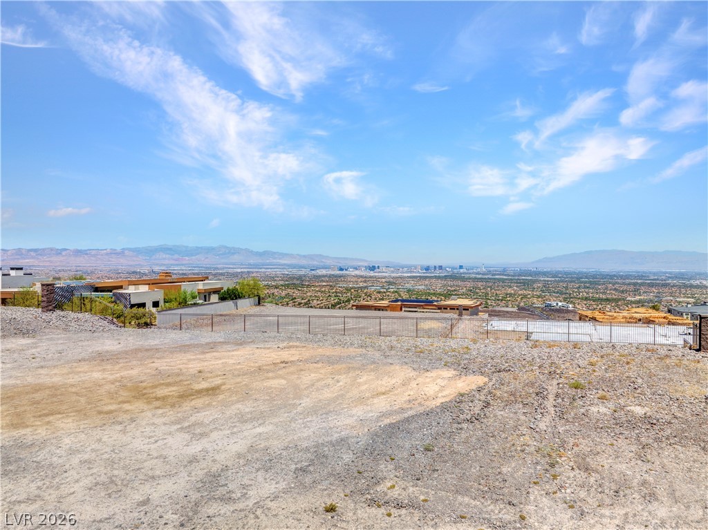 5 Stonecutter Court Henderson NV 89012
