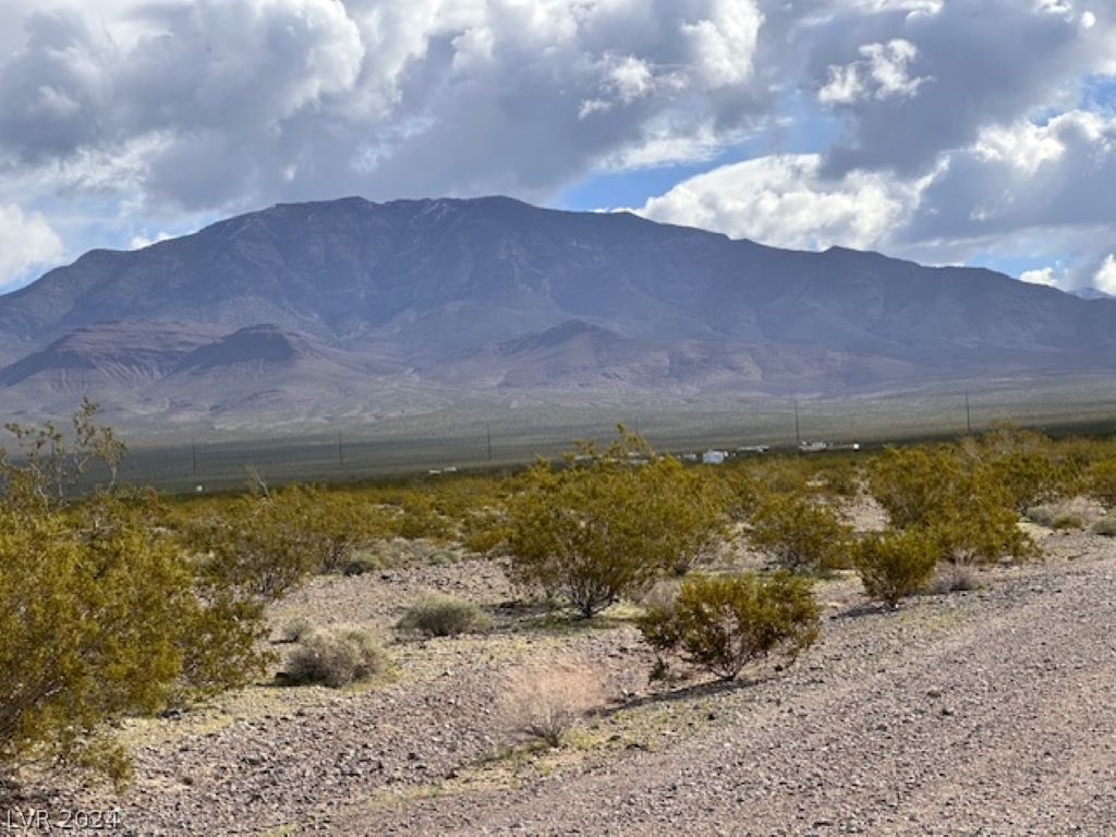 1281 Latigo Drive Pahrump NV 89060