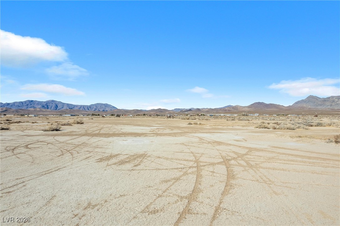 3751 West Betty Avenue Pahrump NV 89060