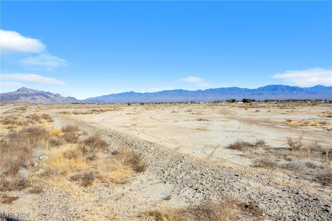 3751 West Betty Avenue Pahrump NV 89060
