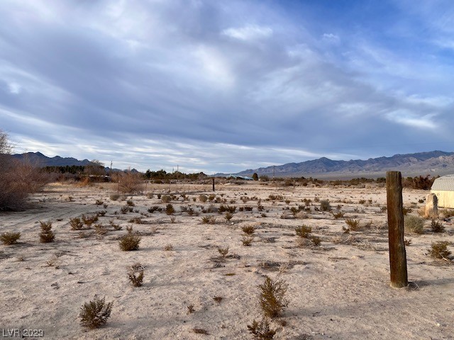 121 East Iris Court Pahrump NV 89060
