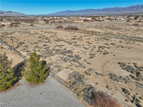 2440 Old West Avenue Pahrump NV 89048