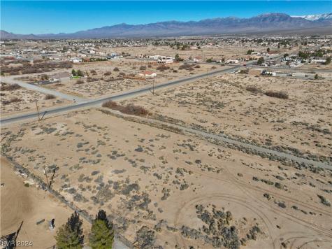 2440 Old West Avenue Pahrump NV 89048