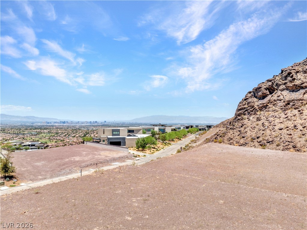 26 Rockstream Drive Henderson NV 89012