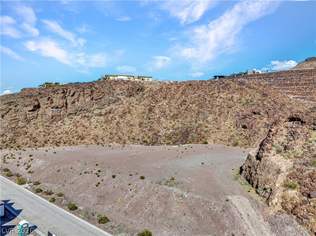 26 Rockstream Drive Henderson NV 89012