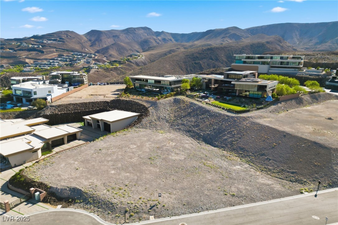 678 Dragon Point Drive Henderson NV 89012
