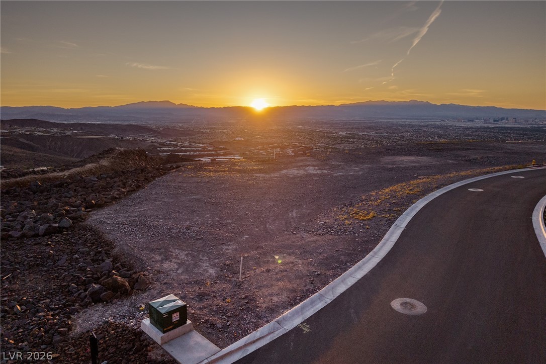 631 Alpine Summit Henderson NV 89012