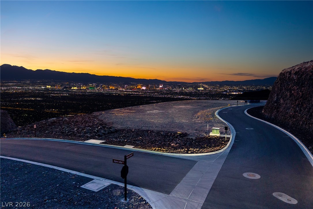 631 Alpine Summit Henderson NV 89012