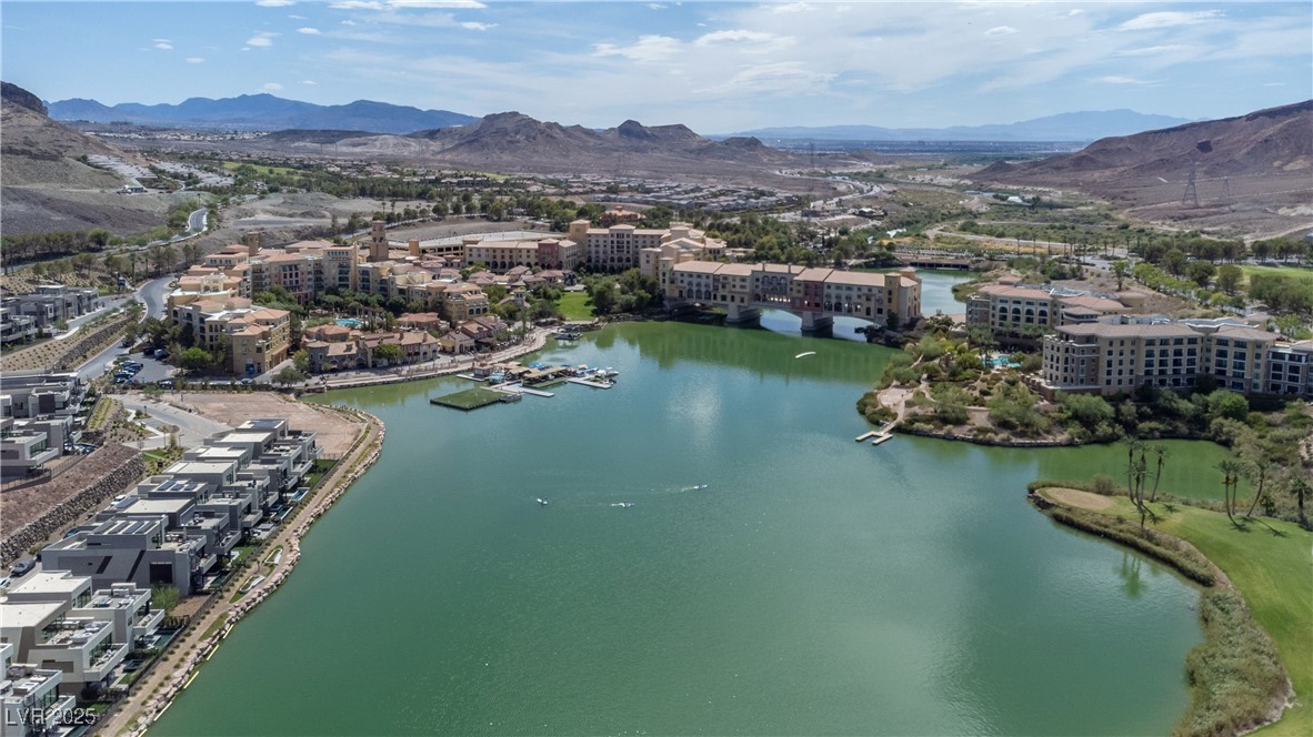 1 Rue De Chateau Place Henderson NV 89011