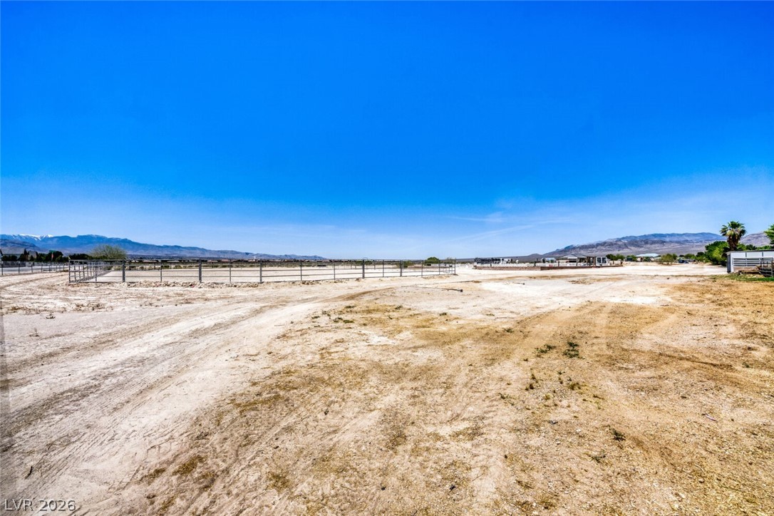 5 Acres Horse Dr & Torrey Pines Dr & Guy Ave Drive Las Vegas NV 89131