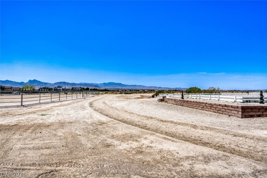 5 Acres Horse Dr & Torrey Pines Dr & Guy Ave Drive Las Vegas NV 89131