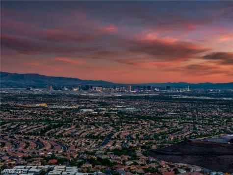 12 Wanderlust Court Henderson NV 89012