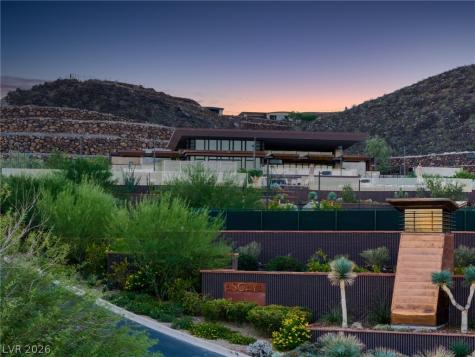 12 Wanderlust Court Henderson NV 89012