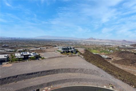 12 Wanderlust Court Henderson NV 89012