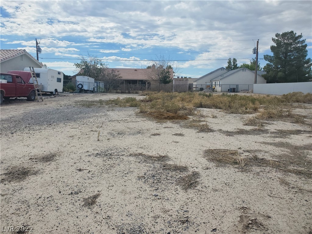 1280 Yosemite Avenue Pahrump NV 89048