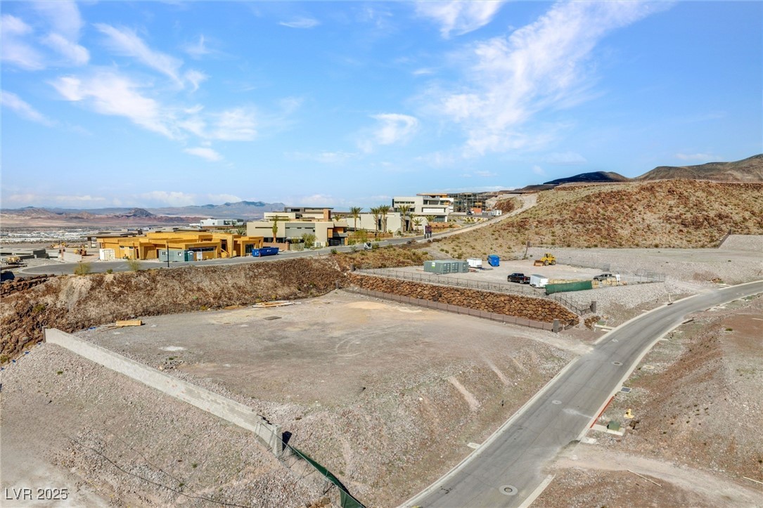 6 Horseshoe Rock Court Henderson NV 89012