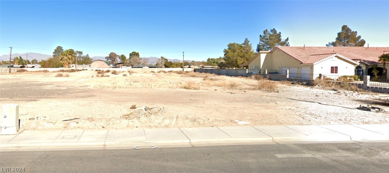 4932 East Washington Avenue Las Vegas NV 89110