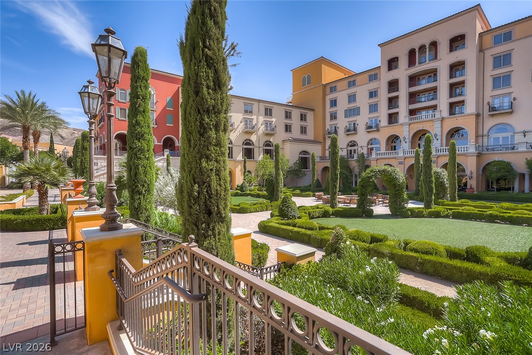 17 Via Del Garda Henderson NV 89011