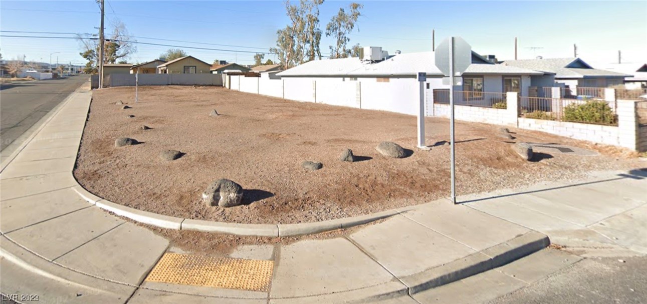 1501 Price Street Henderson NV 89011