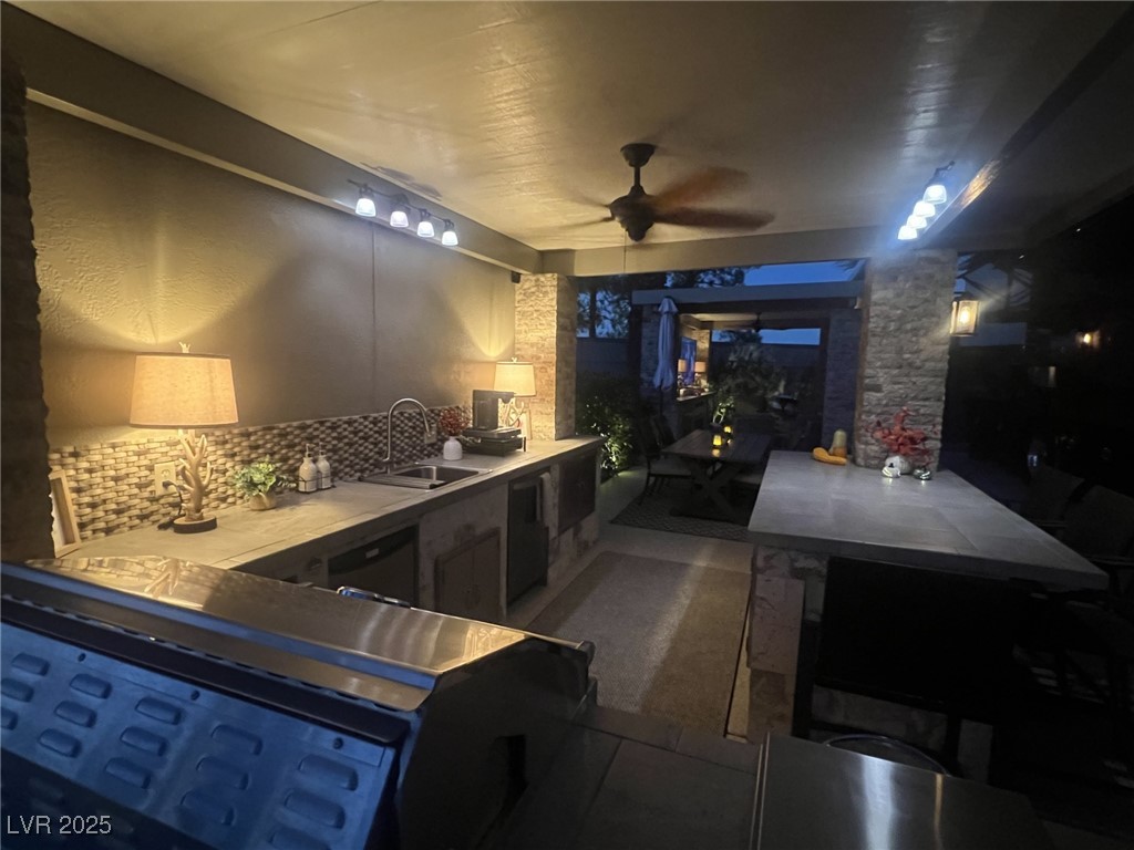 8175 Arville Street 4 Las Vegas NV 89139