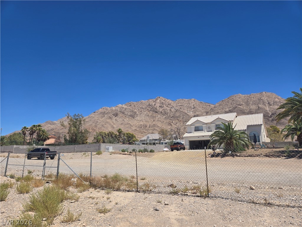 255 Vista Valley Street Las Vegas NV 89110