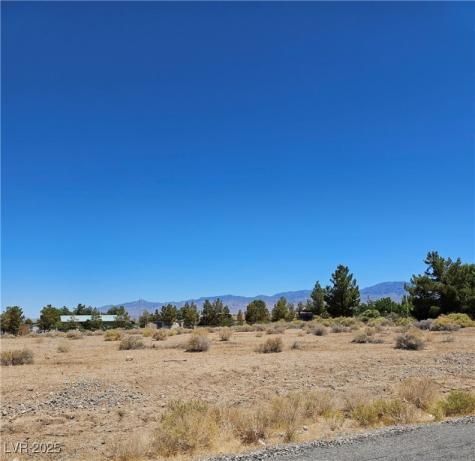 1280 Huckleberry Pahrump NV 89048