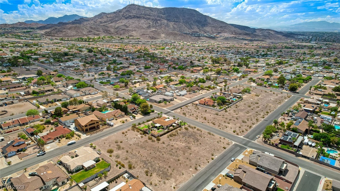 141 West Fairway Road Henderson NV 89015