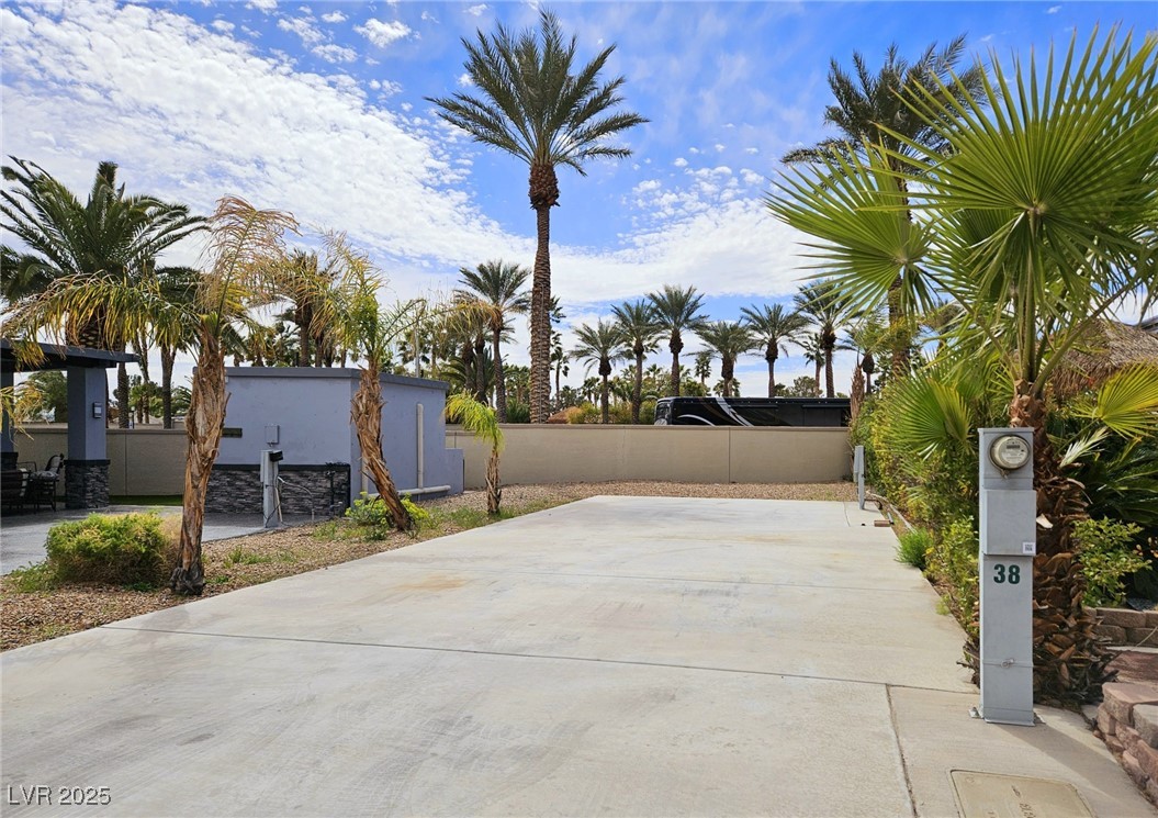 8175 Arville Street 38 Las Vegas NV 89139