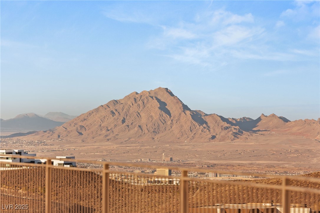 20 Sanctuary Peak Court Henderson NV 89012