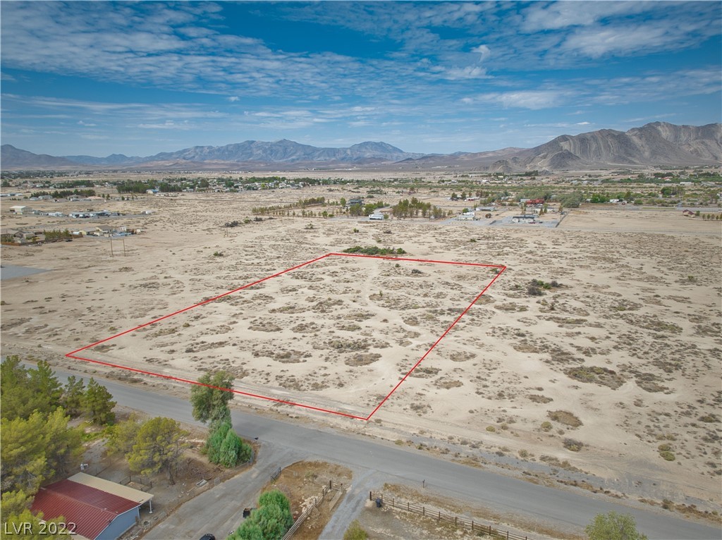 1850 North Woodchips Road Pahrump NV 89048