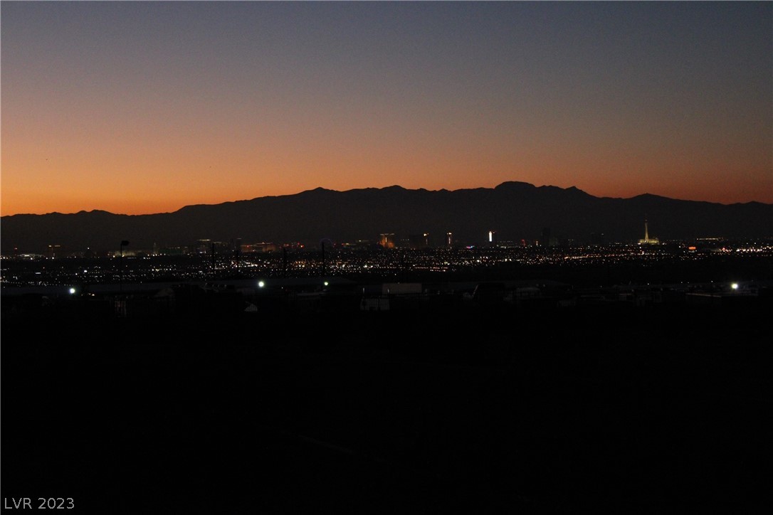 827 Dublin Avenue Henderson NV 89015