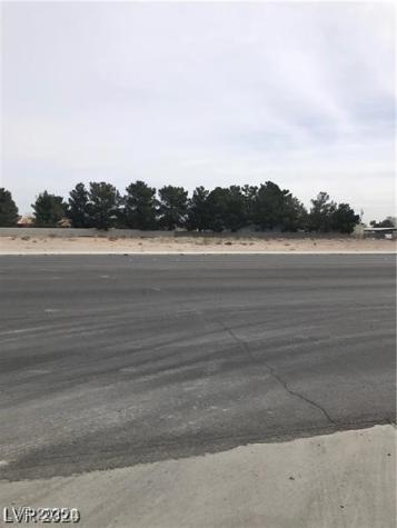 N Tenaya Las Vegas NV 89130